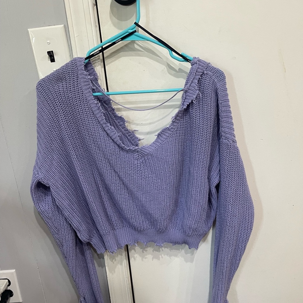 Distressed sweater! - Picture 2 of 3